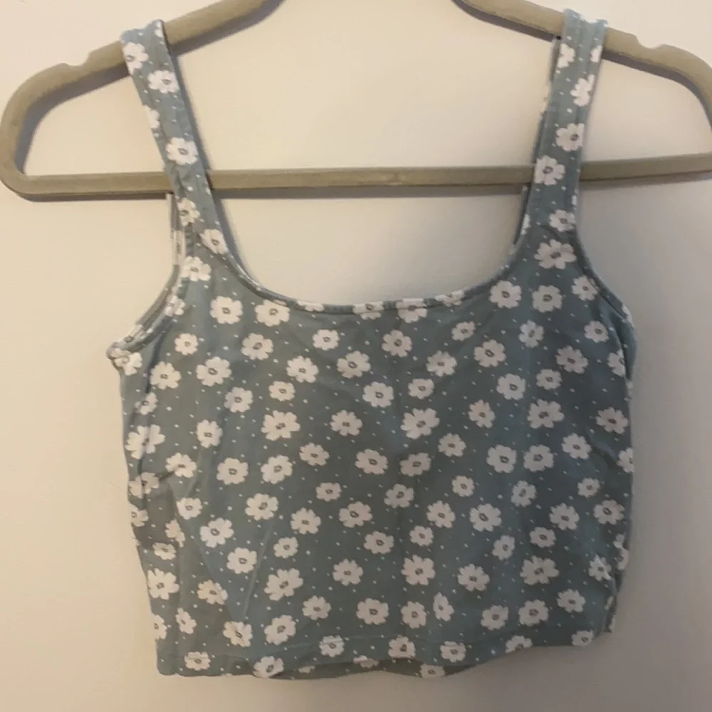 tank - Picture 2 of 2